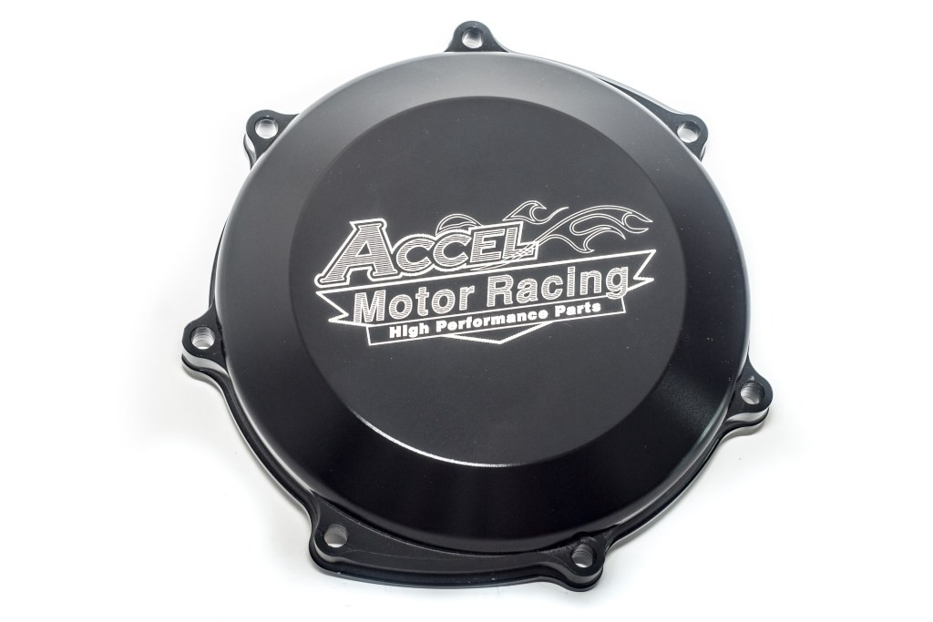 ACCEL АЛЮМІНІЄВА КРИШКА ЗЧЕПЛЕННЯ (З ПРОКЛАДКОЮ) YAMAHA YZF 250 '03-'14, WR 250F '03-'14 колір чорний - акція